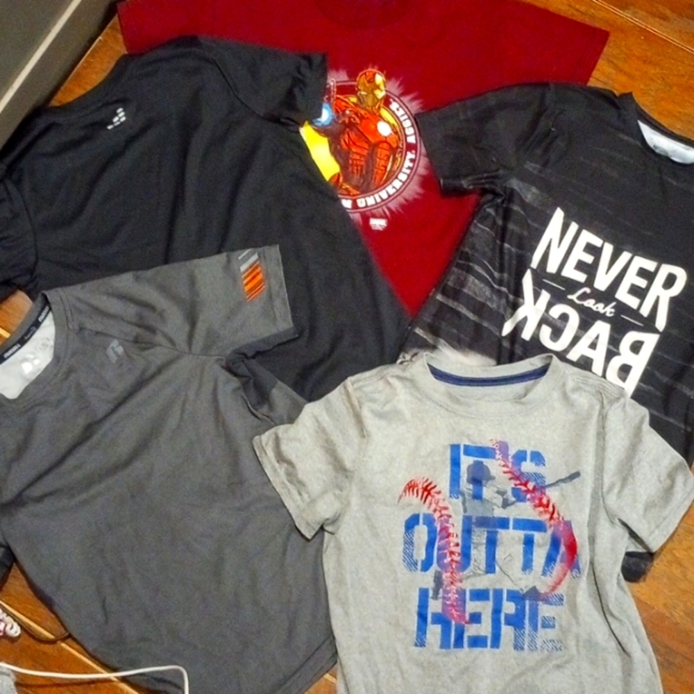 Boys 5 pc tee bundle